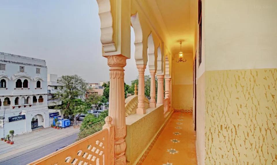 Hotel Utsav Niwas Jaipur Exterior photo